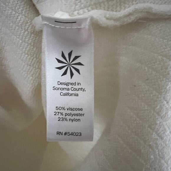 Athleta On the Town Cream with Black Trim Ribbed Knit Sweater Tunic Top Size M - Picture 9 of 16